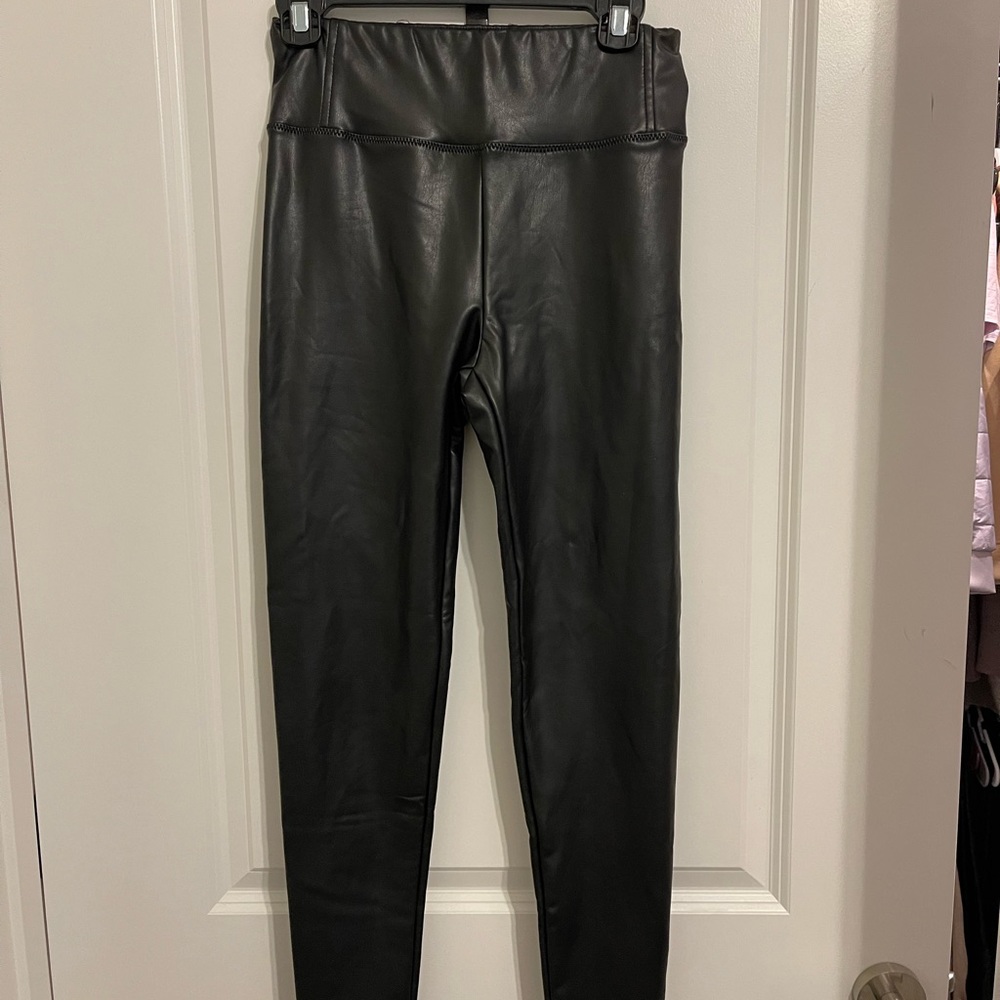 Black Faux leather leggings